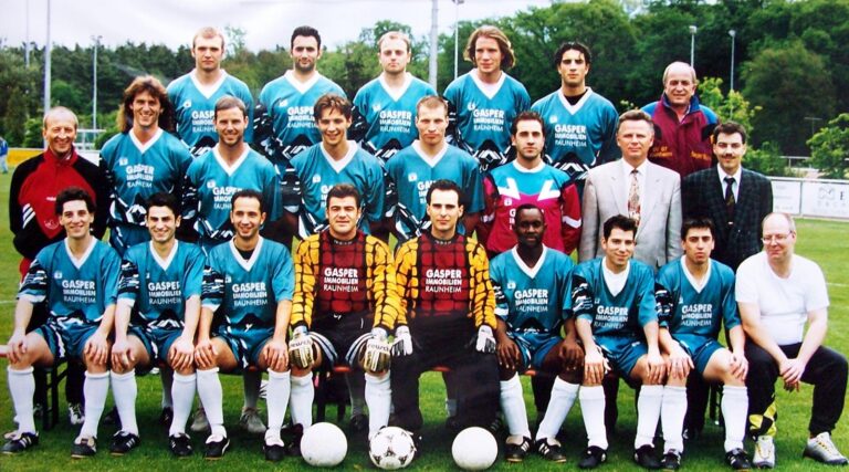 Meistermannschaft des SV 07 Raunheim 1996